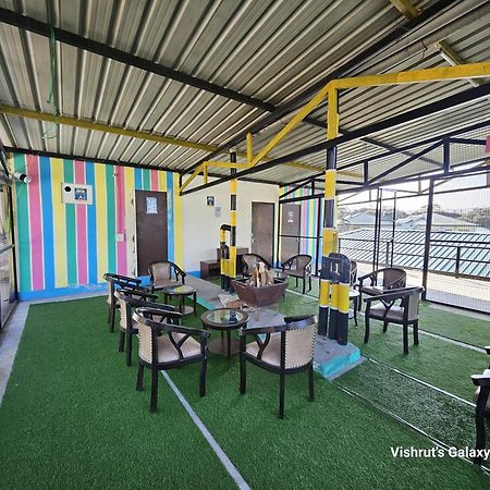 The Bunkk Inn Hotel & Restaurant Mussoorie Exterior photo