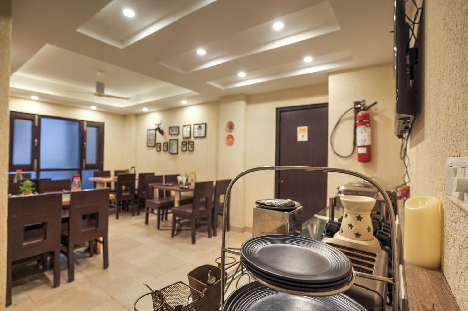 The Bunkk Inn Hotel & Restaurant Mussoorie Exterior photo